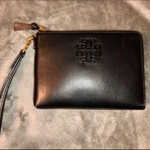 Tory Burch new without tag, Lily large zip pouch